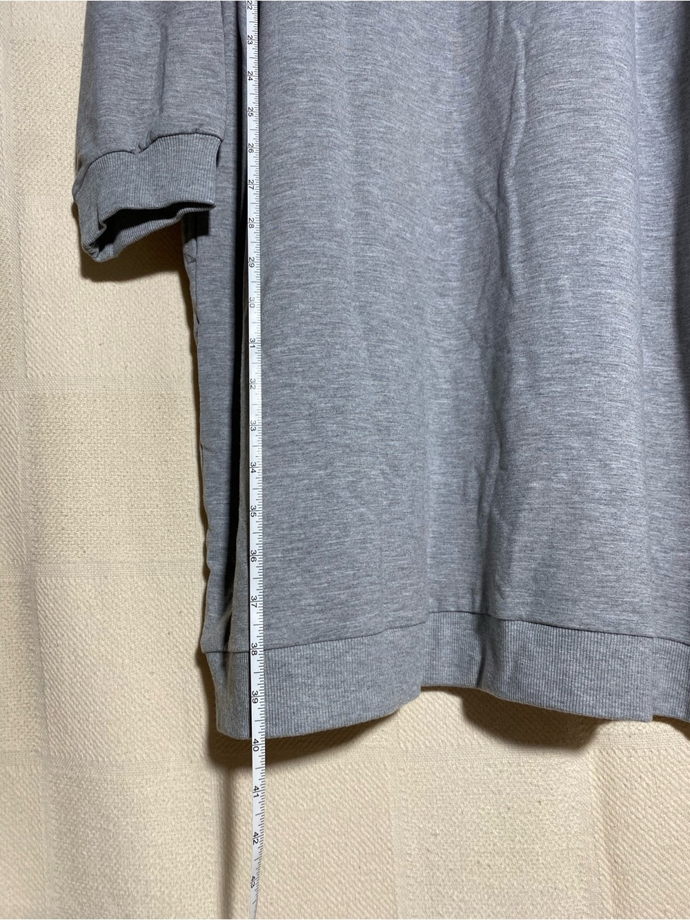Gray Hooded Sweatshirt Dress with Hip Hop Streetwear Bear Graphic - Picture 10 of 11